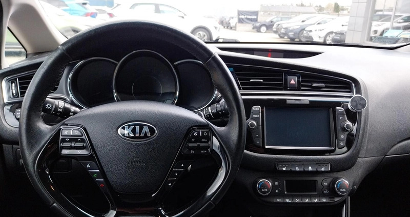 Kia Ceed cena 58000 przebieg: 150000, rok produkcji 2018 z Jasień małe 379